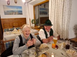 45695401-c7a0-4d6c-aaf5-153b468643a5