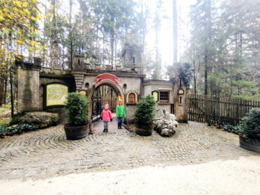 5c7b9751-a556-4745-be7d-61bf68f78f18