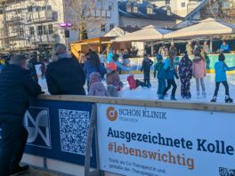 Sonntagsnachmittags-Eislaufvergnügen