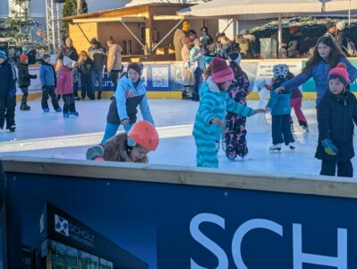 Sonntagsnachmittags-Eislaufvergnügen
