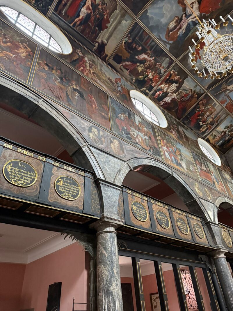 F41F41DE-2532-48B0-898D-2E7C332B2CE6