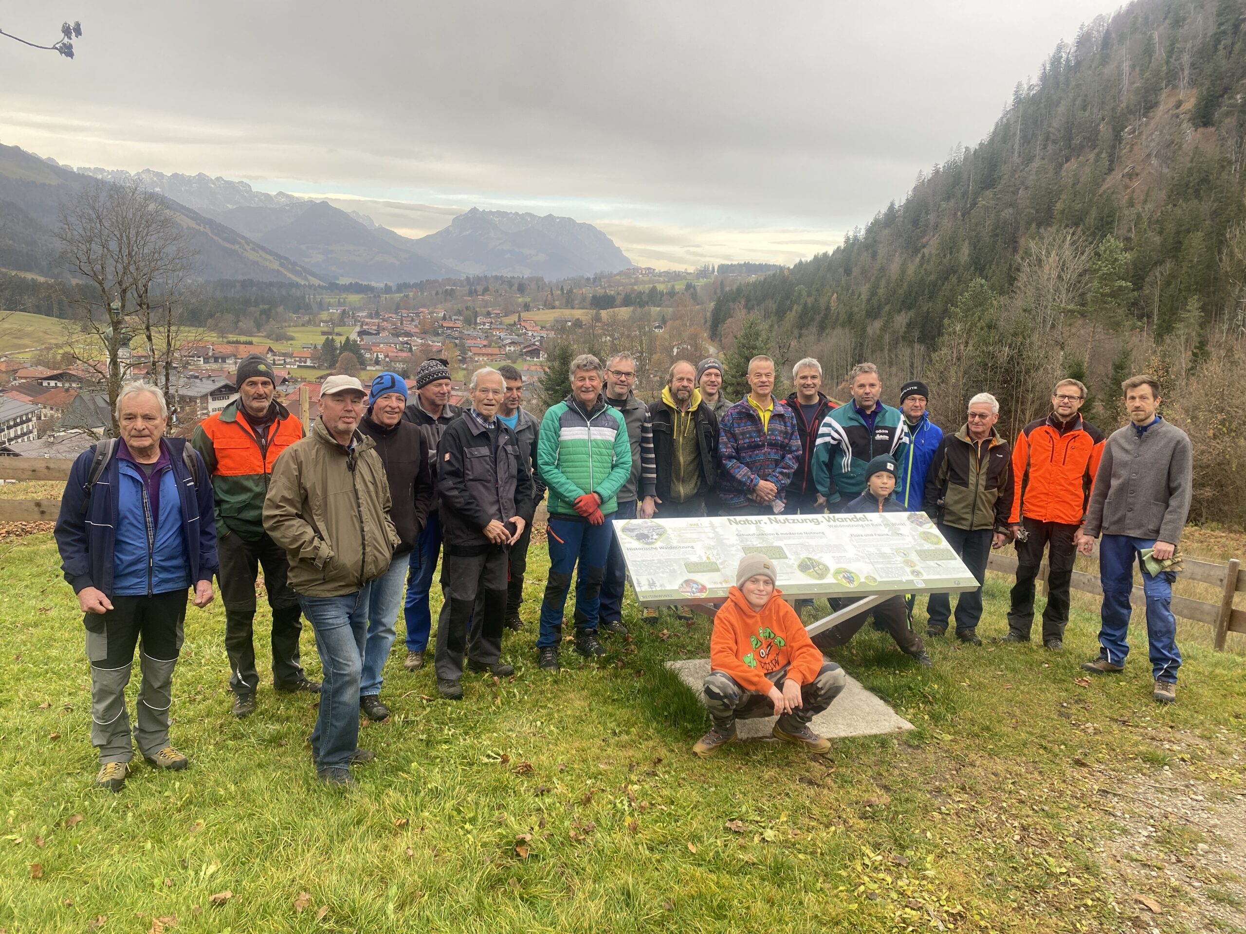 Reit-im-Winkler-Allee-am-Kreuzweg