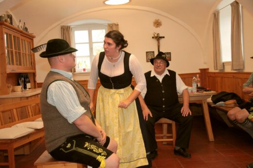 Vorplattler- und VortänzerInnen-Schulung in Holzhausen - Theaterblitzkurs