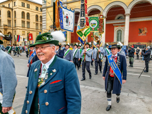 BegruessungKoeniginSchweden-11