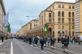 BegruessungKoeniginSchweden-3