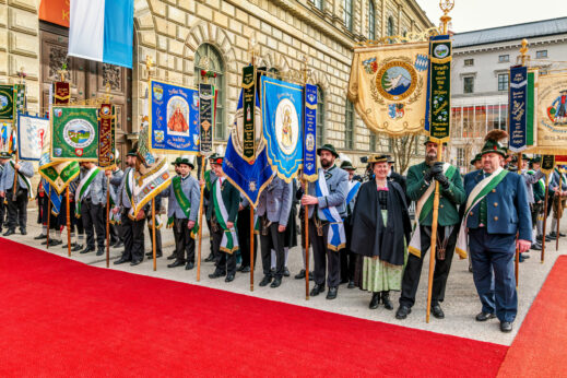 BegruessungKoeniginSchweden-45