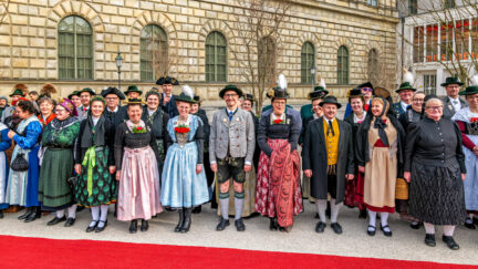 BegruessungKoeniginSchweden-54