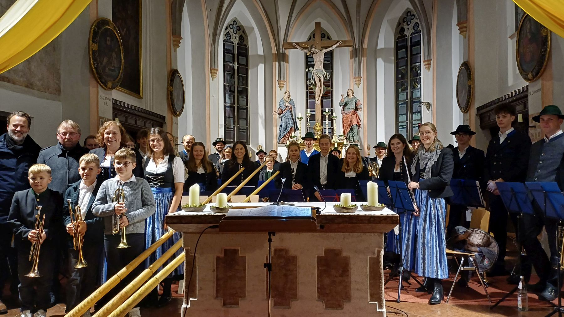 Chiemgauer-Seenplatte-f-rdert-Schonstetter-Musik