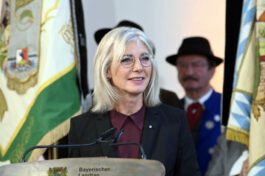 München:
Bayerischer Verfassungstag
Ulrike Scharf