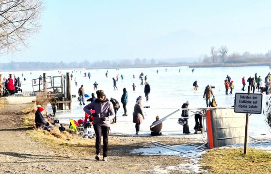 1Eis - Chiemsee_klein