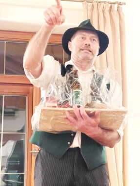 1Georg Aicher - Brotzeit