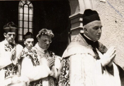 Alfred Delp bei seiner Primiz in Lampertheim