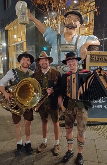 Babb Suass Restaurant Maximilians Berlin