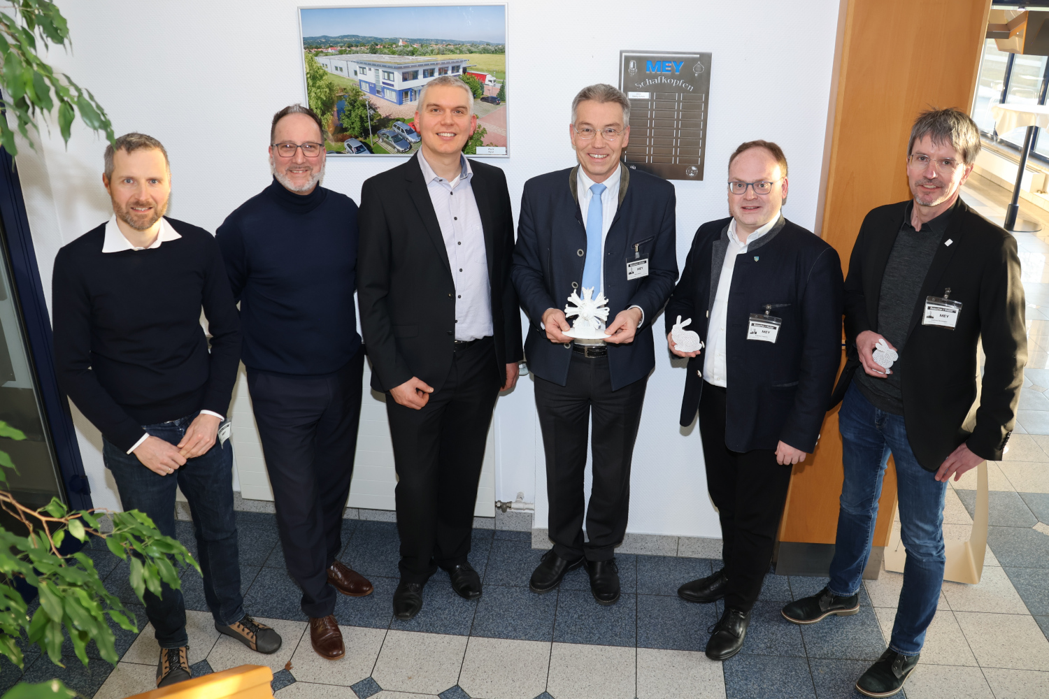 Ausbildungs-Erfolg-bei-MEY-in-Prien