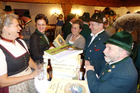 1Chiemgauer mit Chronik