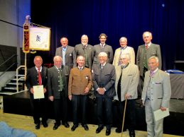 Gruppe Geehrter und Laudatoren kl