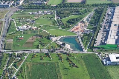 Luftaufnahme des GartenschaugelaendesSchalles