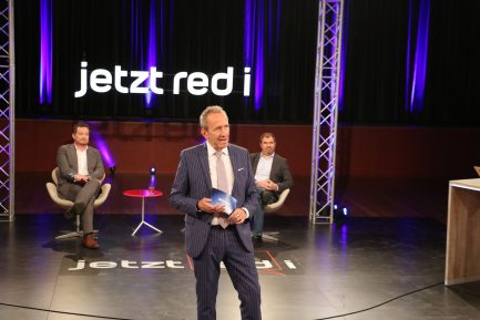 aschau halle jetzred04