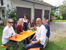 b25cad09-1cb8-44fc-8b13-fbfbc1941de0