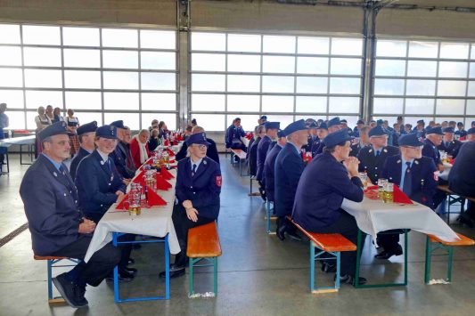 kl-1Atzinger Feuerwehrletue